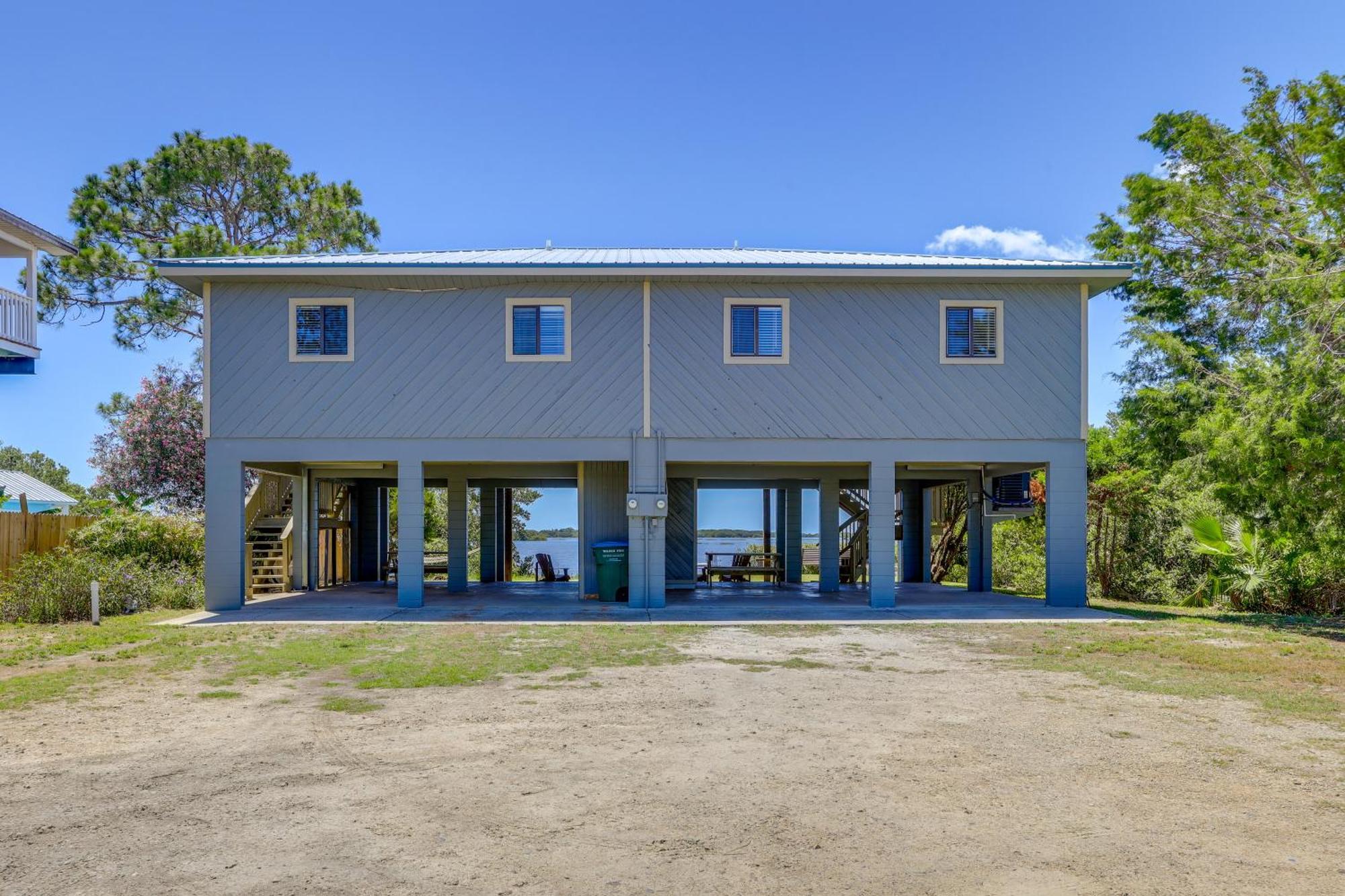 Waterfront Cedar Key Duplex Home Grill And Dock! Buitenkant foto