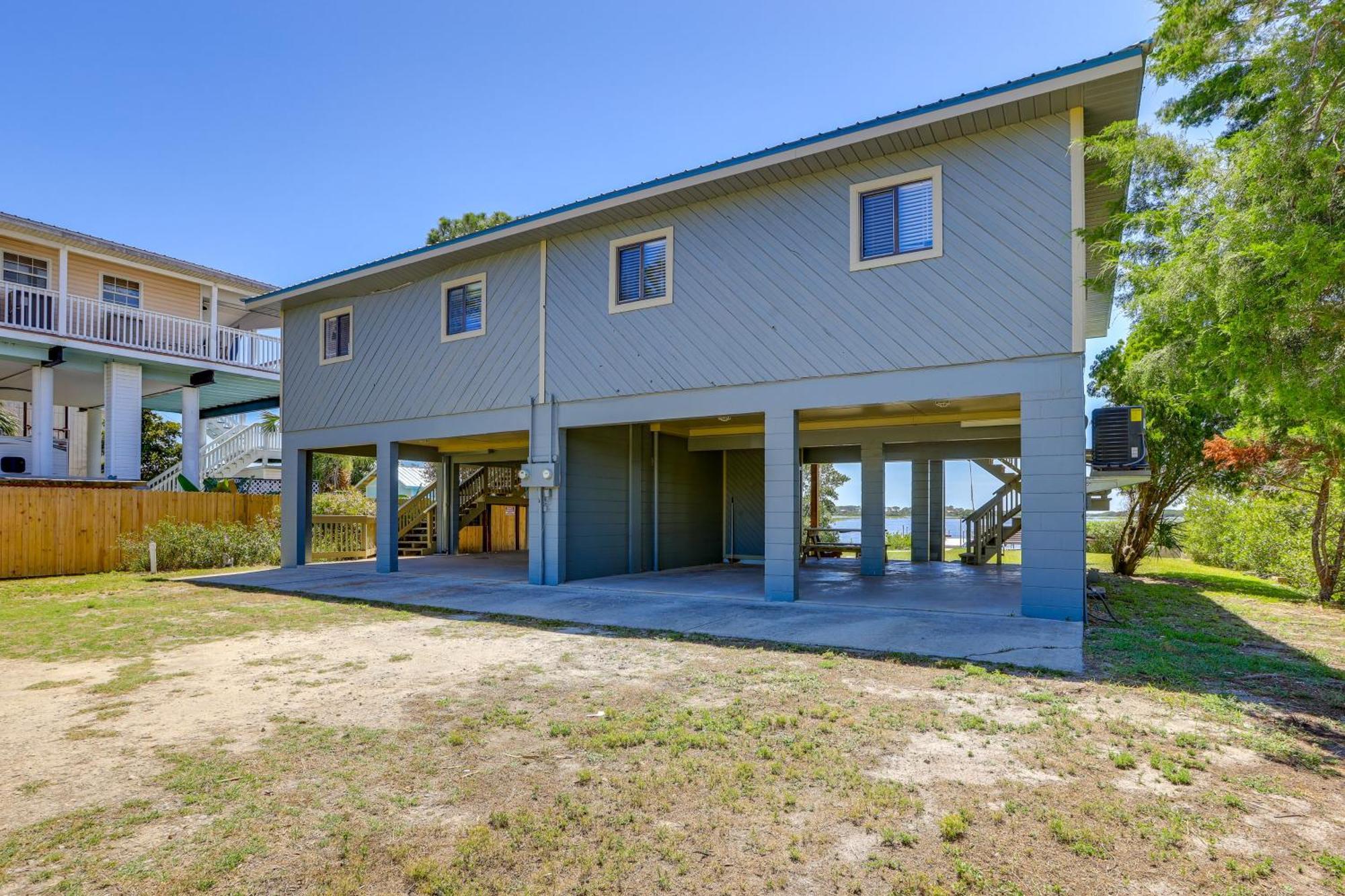 Waterfront Cedar Key Duplex Home Grill And Dock! Buitenkant foto